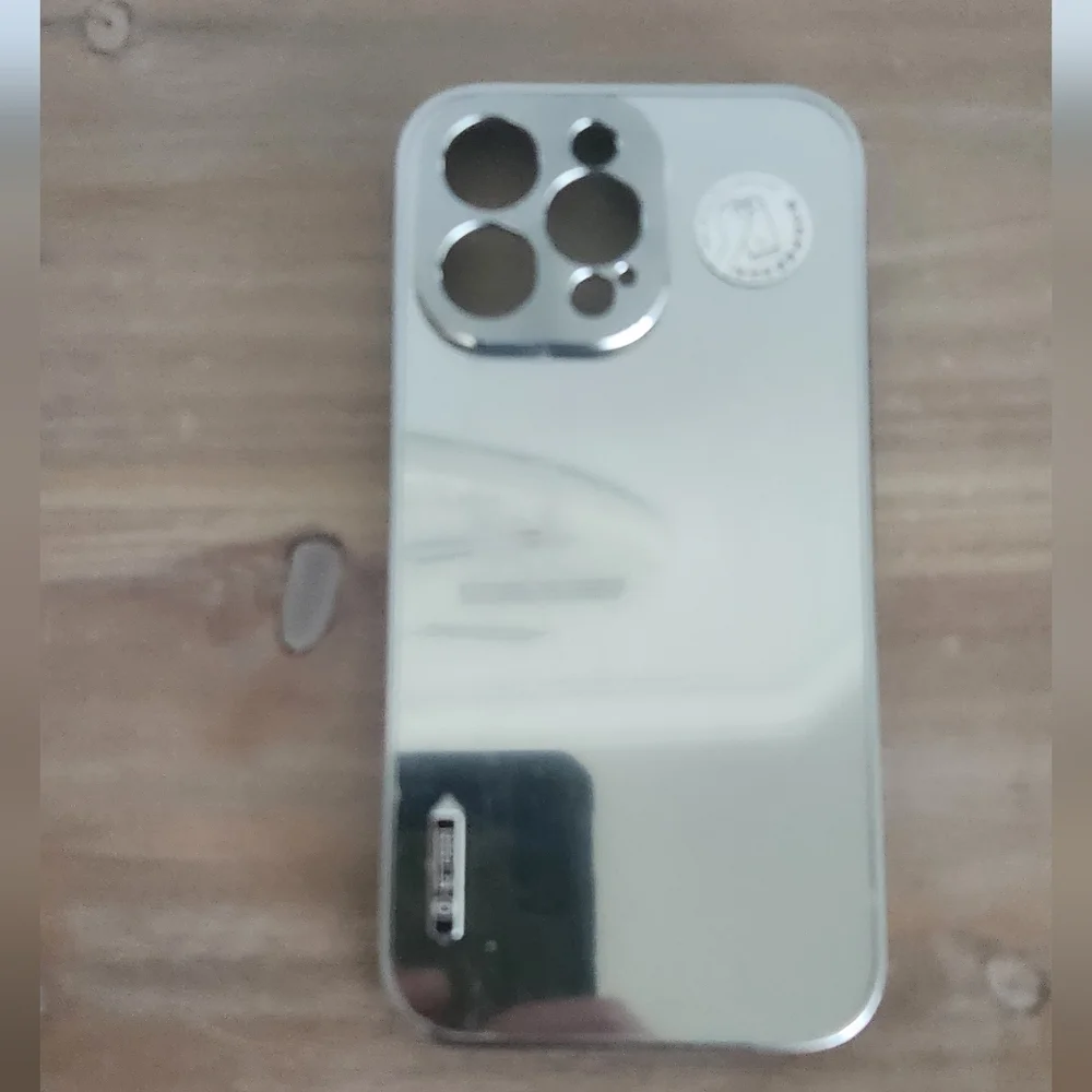📱 iPhone 14 Pro Max Metal Luxury Case – Silver Polished Finish, NWT phone case